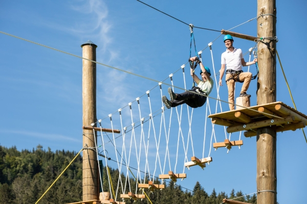 Action mit Zipline-Park und Bobbahn am Kronberg