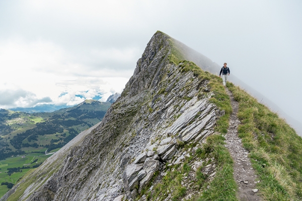 Auf dem Steinbock-Trek aufs Rothorn