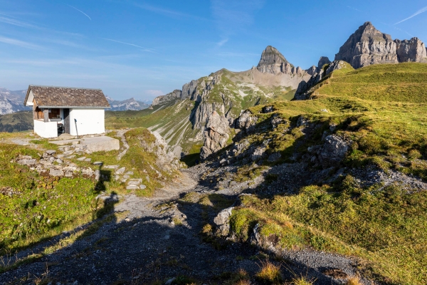 Hoch über dem Schächental