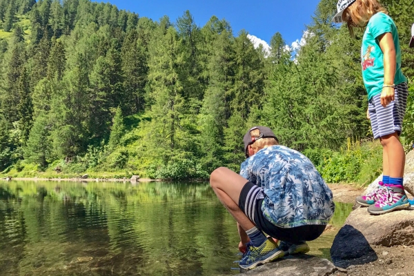 Rundwanderung zu den Bergseen in Maloja