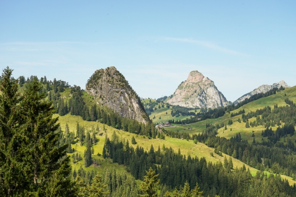 Vers les klippes de l’Ibergeregg