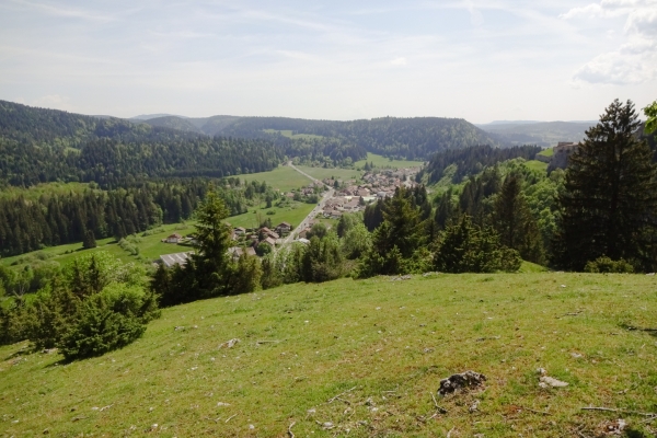 Entlang der Absinth-Strasse im Val de Travers