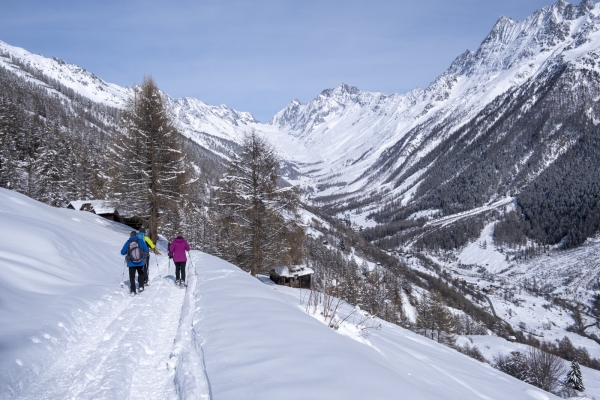 Magie de l’hiver dans le Lötschental