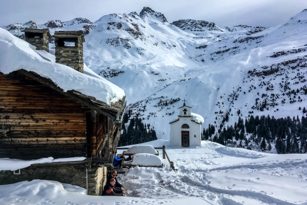 Unter dem majestätischen Zervreilahorn