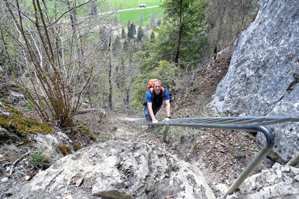 Grottes et bains dans le Simmental