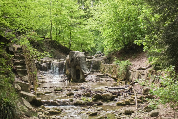 Attraverso la città, nella natura ZH