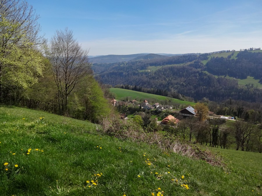 Un coup d’œil sur le hameau de Seleute.