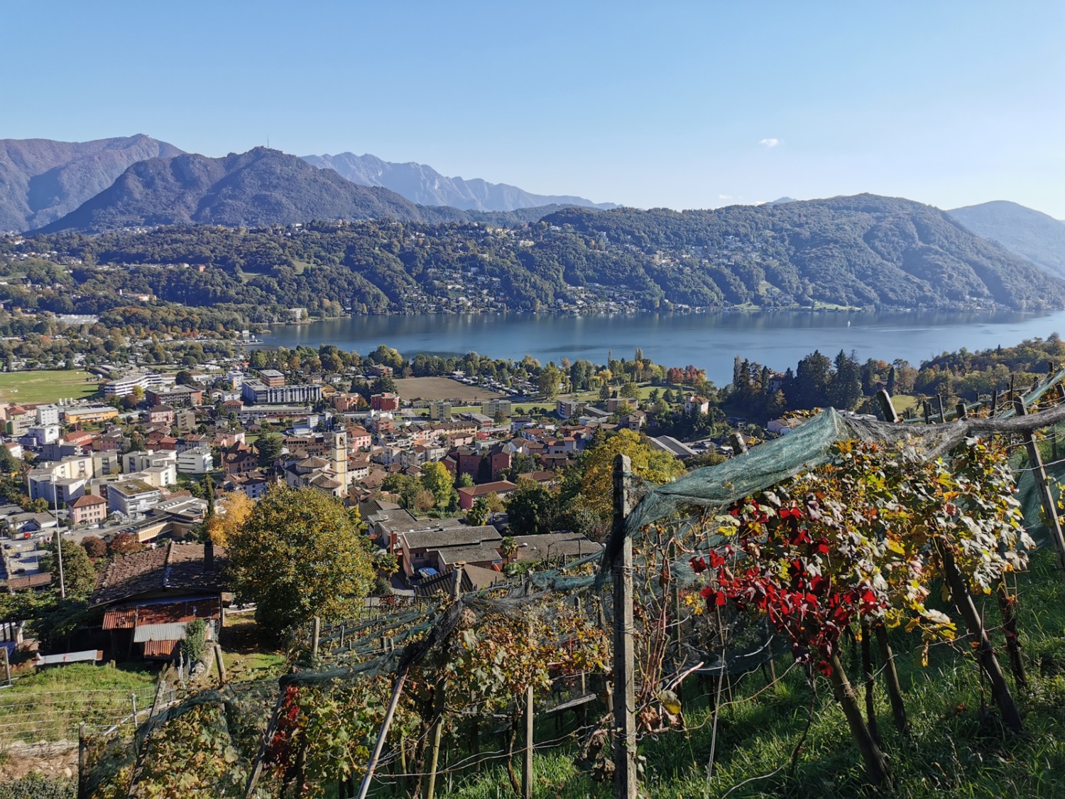 Le Malcantone est très rural, mais la civilisation n’est jamais loin. Photo: Andreas Staeger