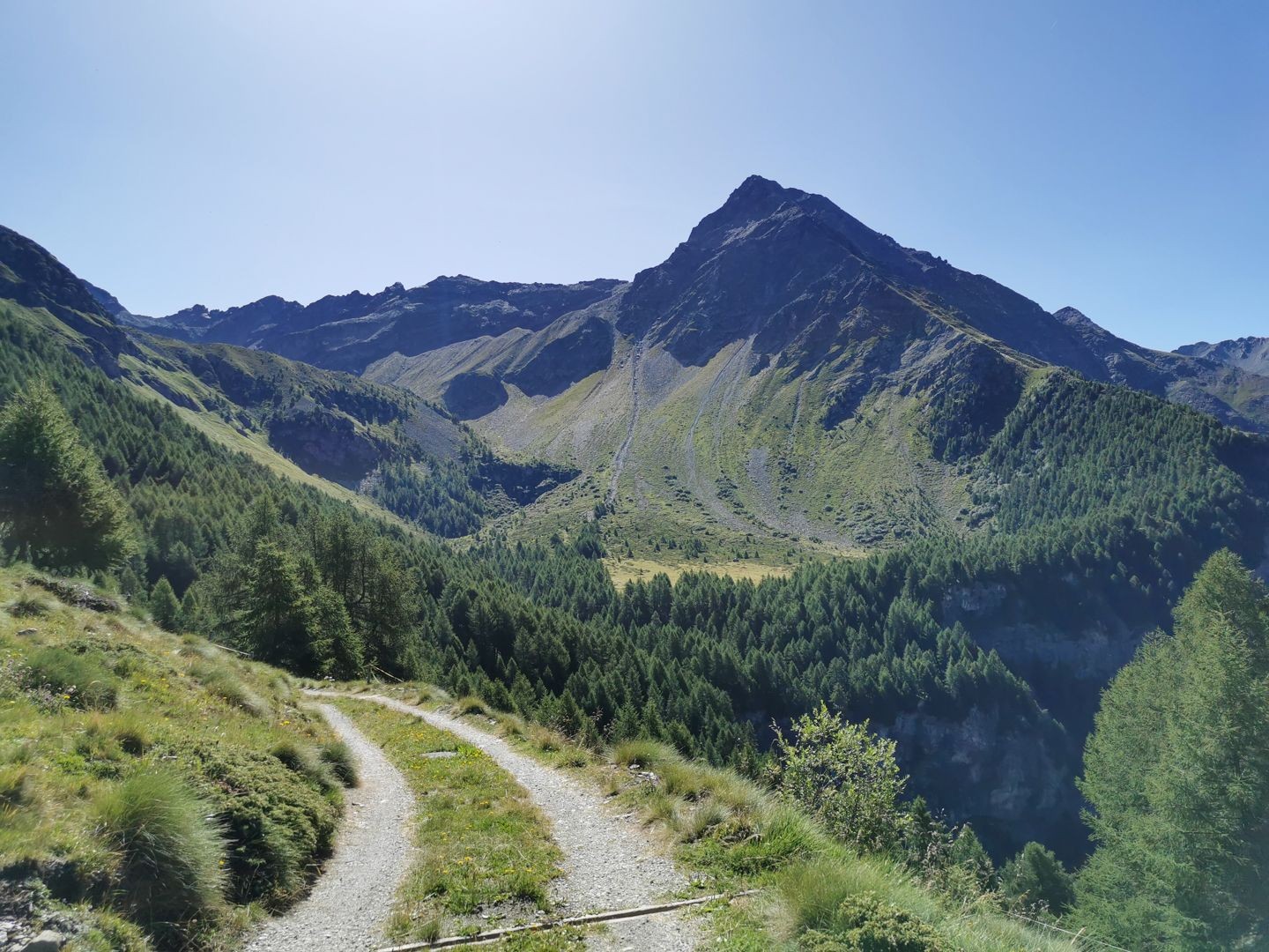 Kristallklarer Lagh dal Teo im Puschlav