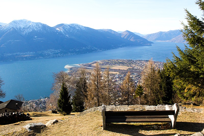 La vue entièrement dégagée s’étend de Cordonico au lac Majeur. Photo: màd