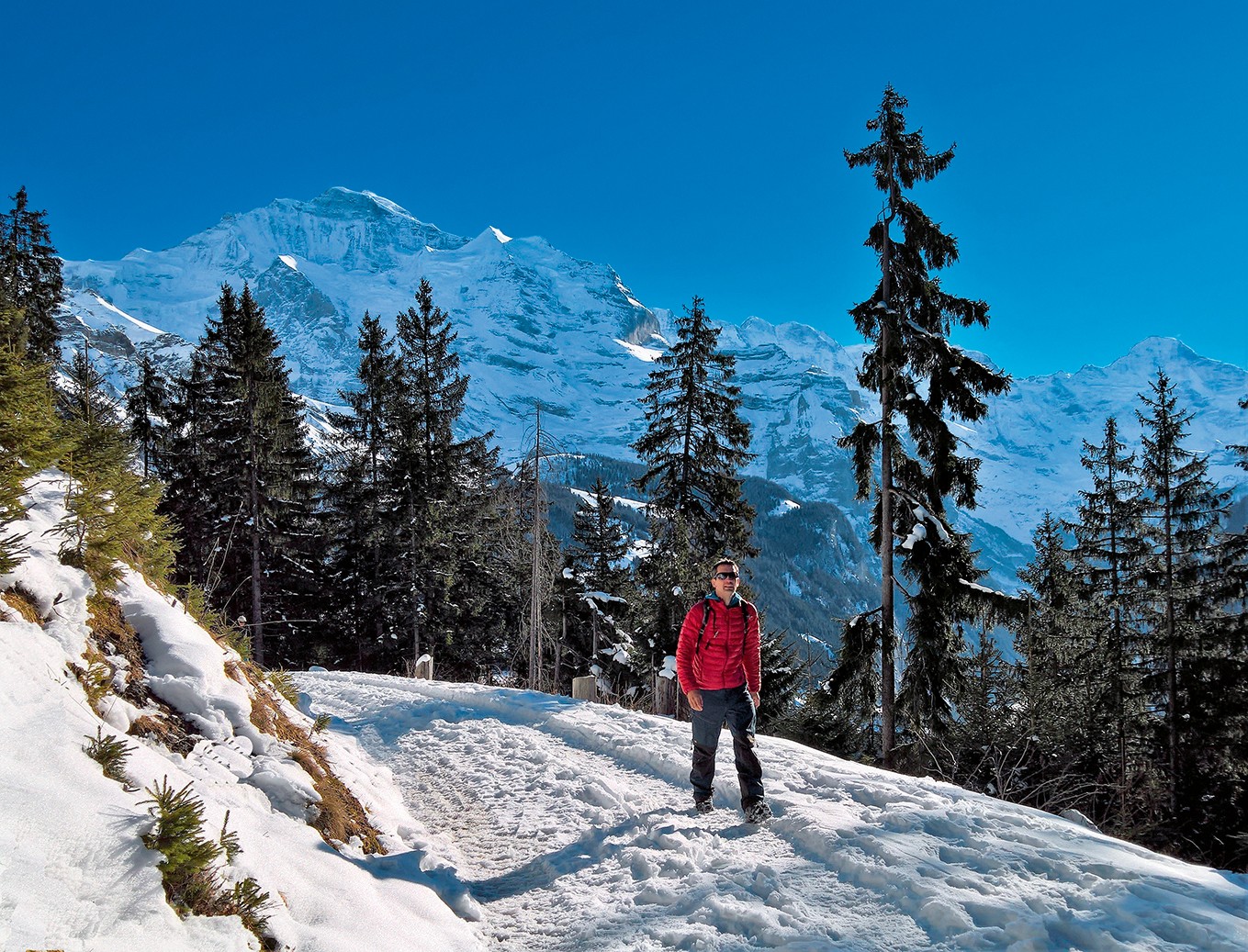 Bei wenig Schnee ist die Tour auch ohne Schneeschuhe gut machbar.