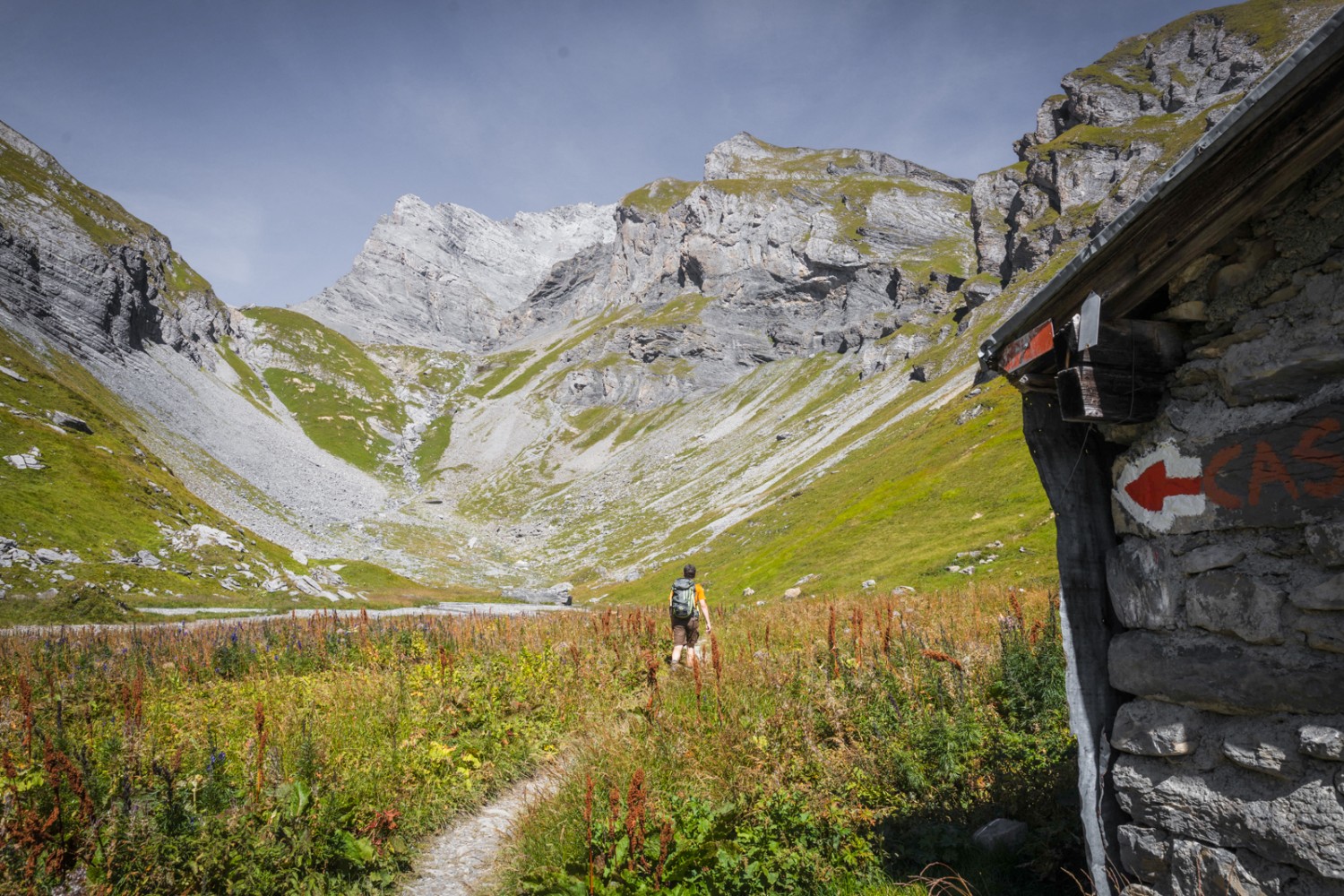 On se contentera de contourner, et non de gravir le Grand Muveran inhospitalier. Photo: Alex J. Wissmann