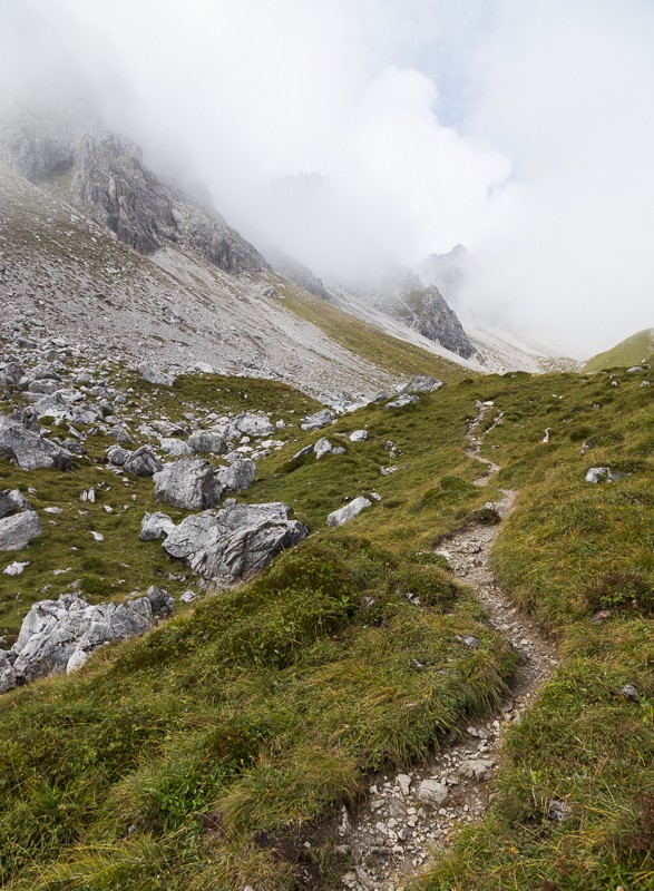 Le chemin serpente joliment. Photo: Markus Ruff