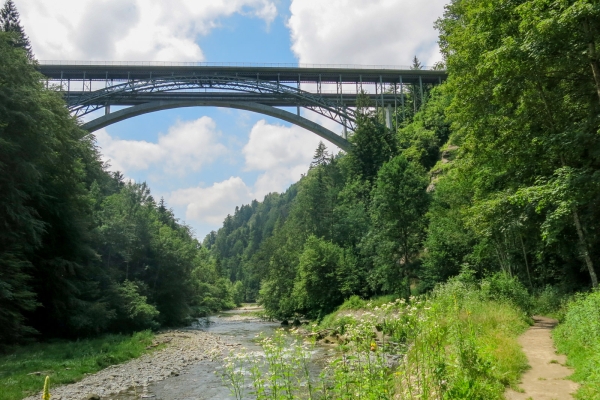 Von Schwarzenburg nach Mittelhäusern