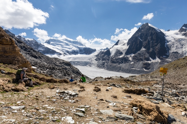 Vue sur un glacier valaisan