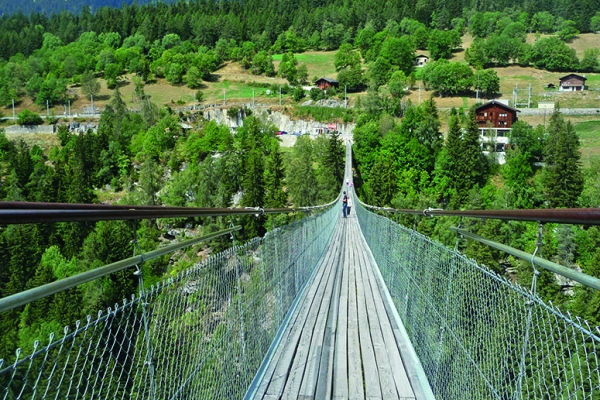 Über die spektakuläre Goms Bridge