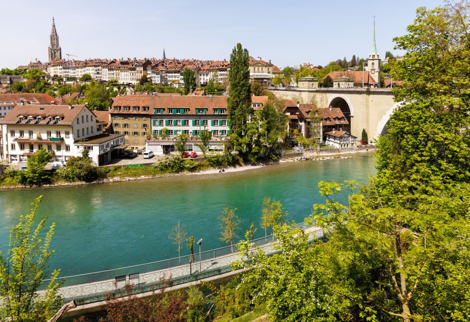 Toute la splendeur de la ville bâtie en molasse